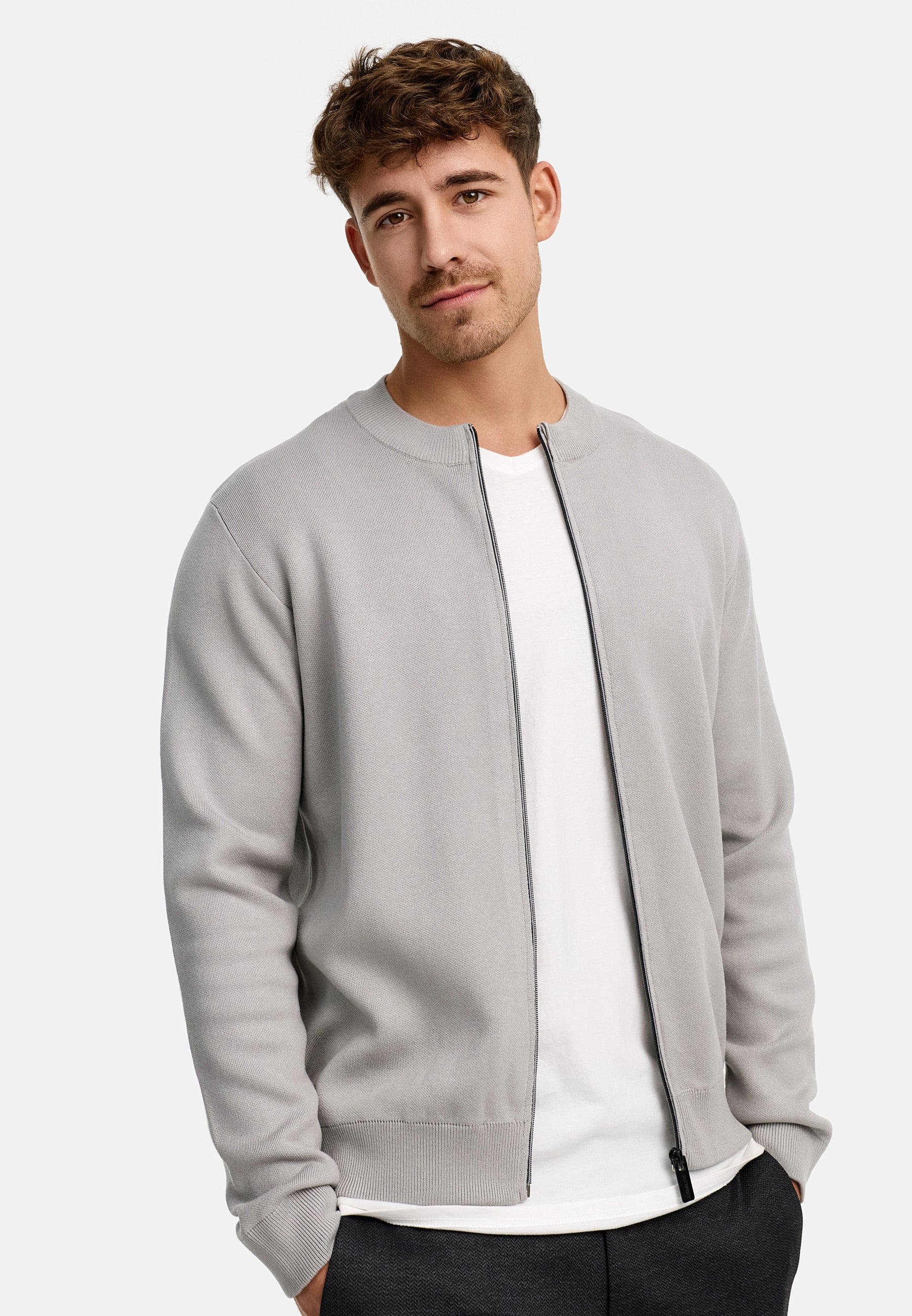 Strickjacke INLaos Produktbild