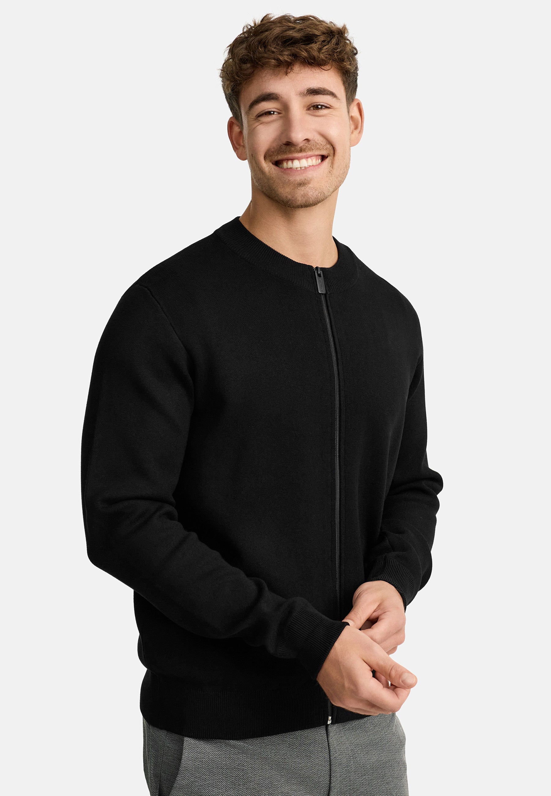 Strickjacke INLaos Produktbild