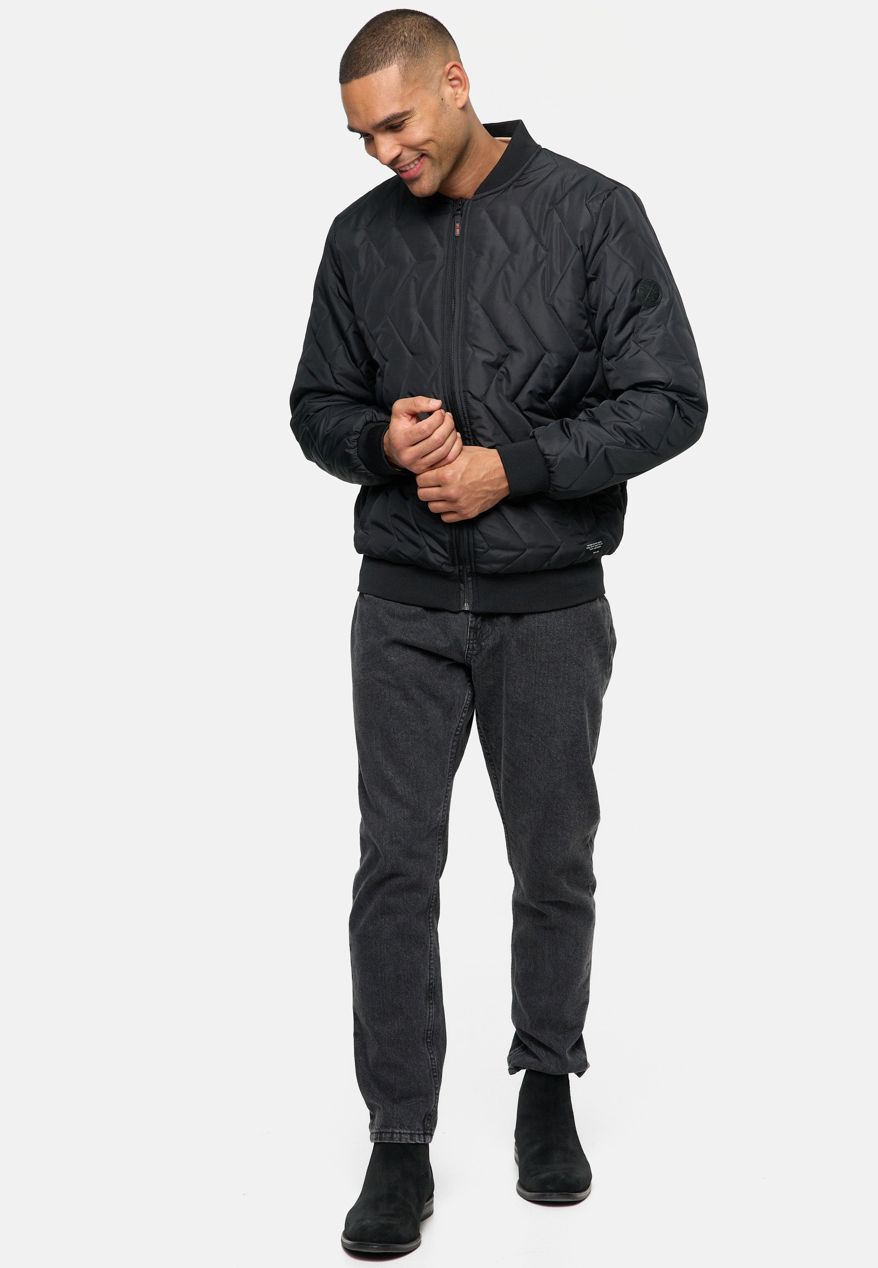 #farbe_black