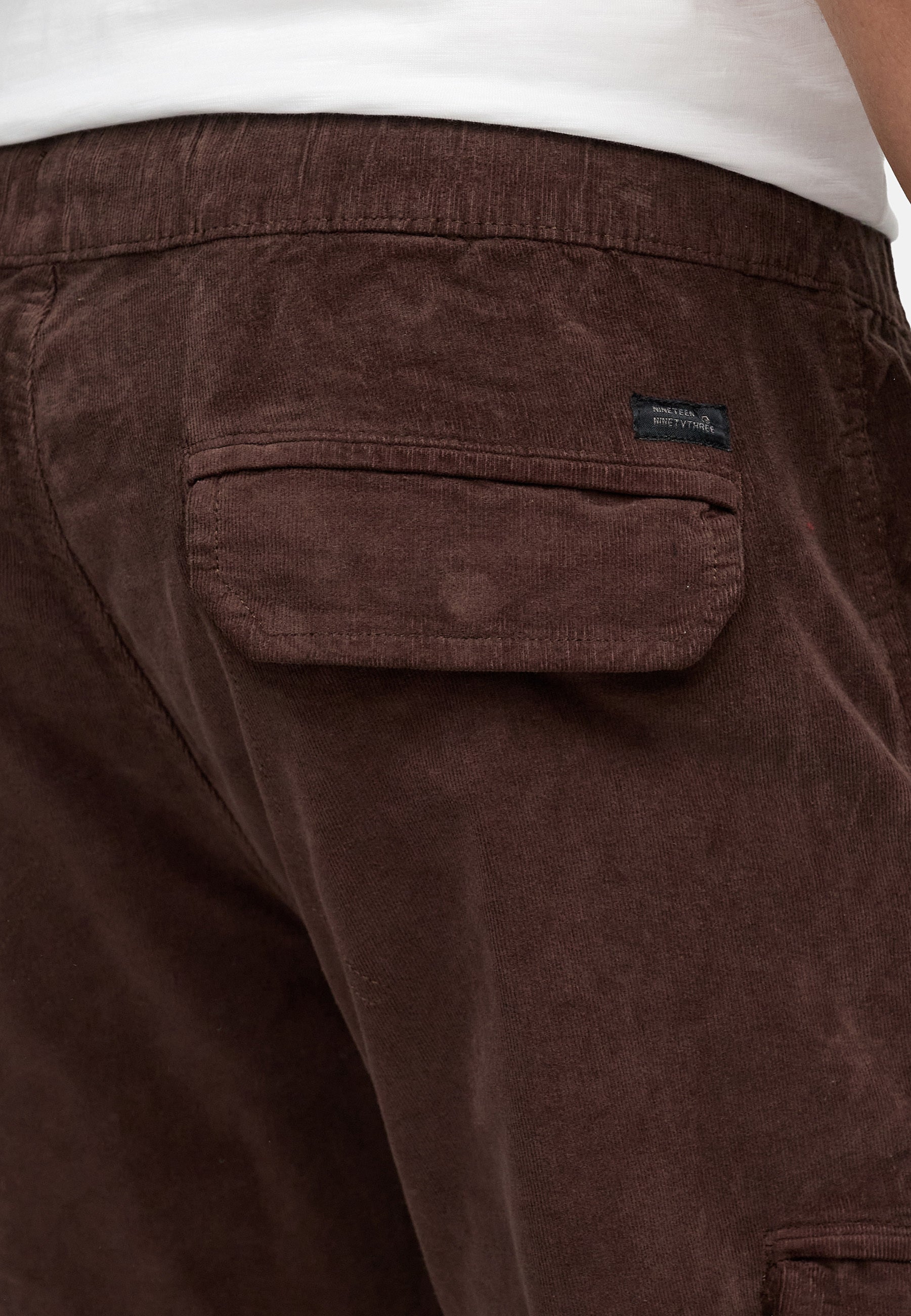 #farbe_dk-brown