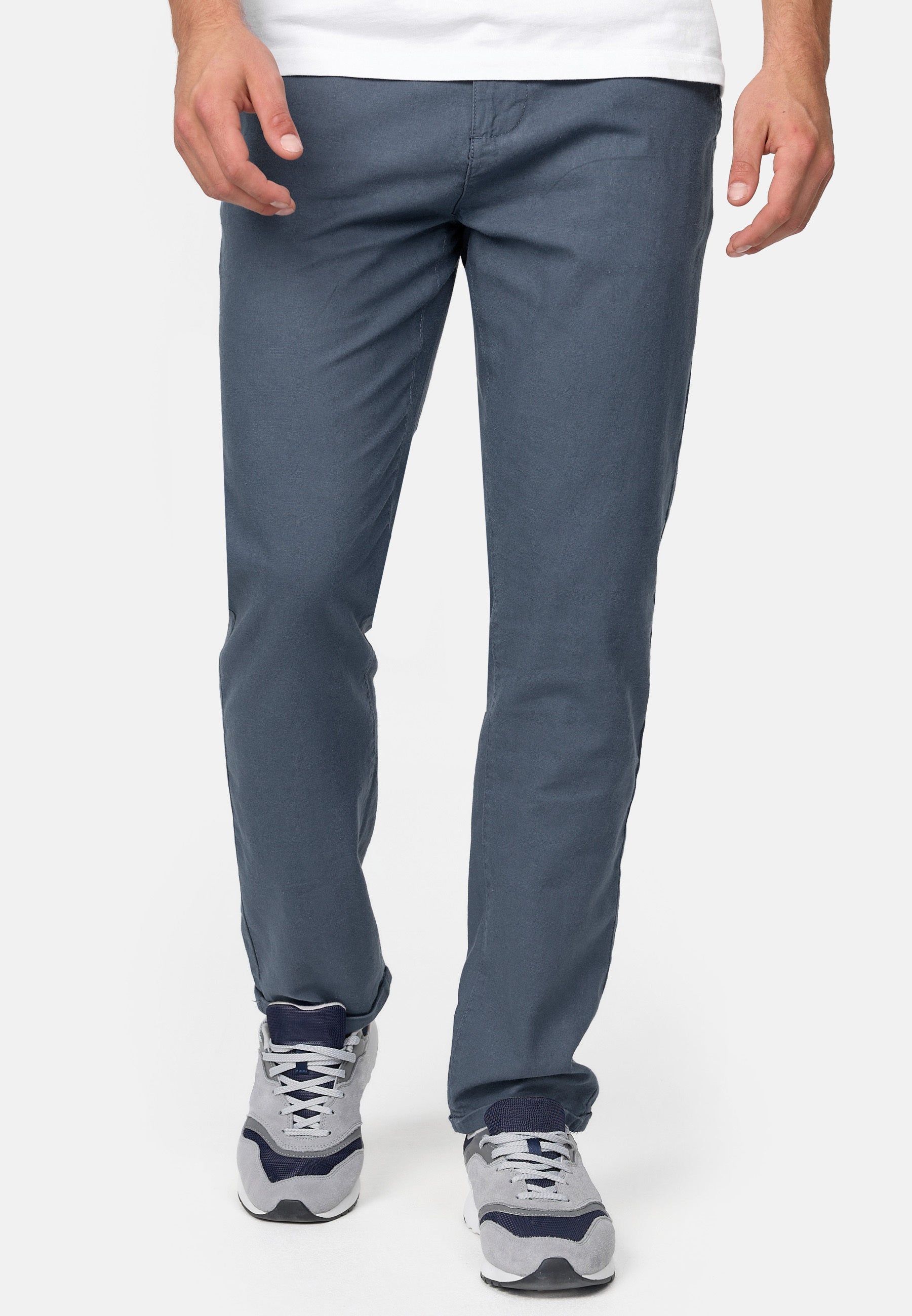 Indicode men's Haverfield trousers made of 55% linen & 45% cotton with 4 pockets incl. belt
